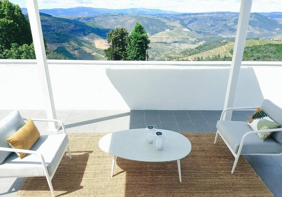 Douro Valley Terrace Apartments อาร์มามาร์ ภายนอก รูปภาพ
